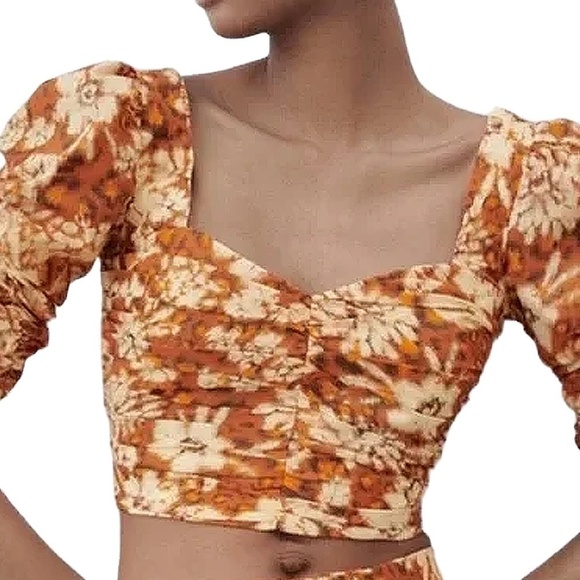 Zara Crop Top Blouse Sweetheart Neck Floral Pleated Bodice Ruched Sleeve NWOT - Picture 9 of 16